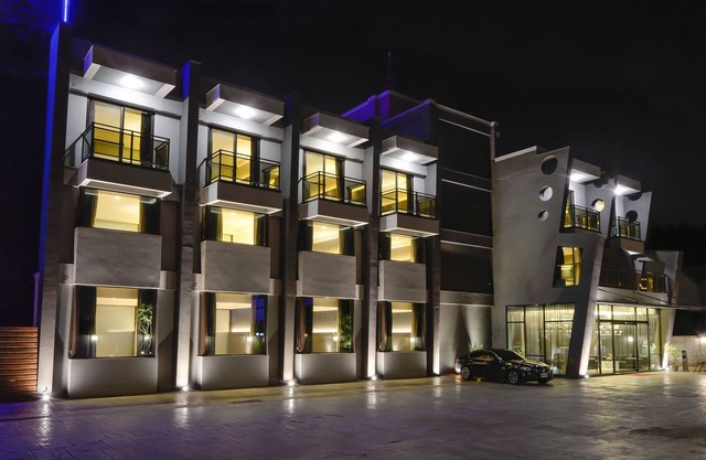 M hotel