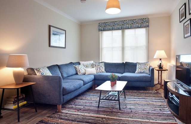 Mackay Road - UK7451