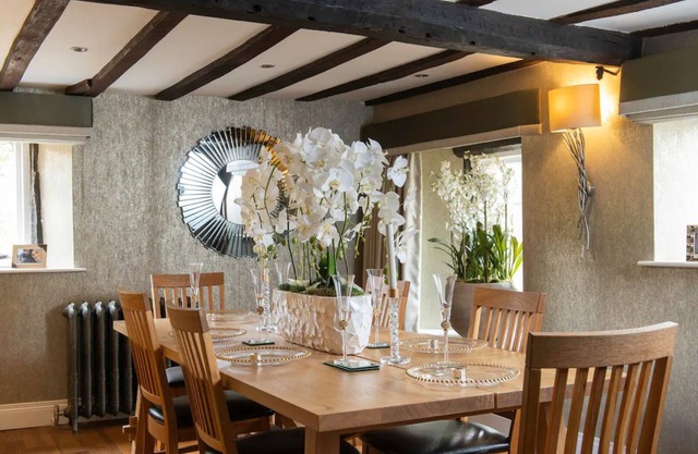 Magical 5* Luxury 15th Century Tudor Entire Wing.
