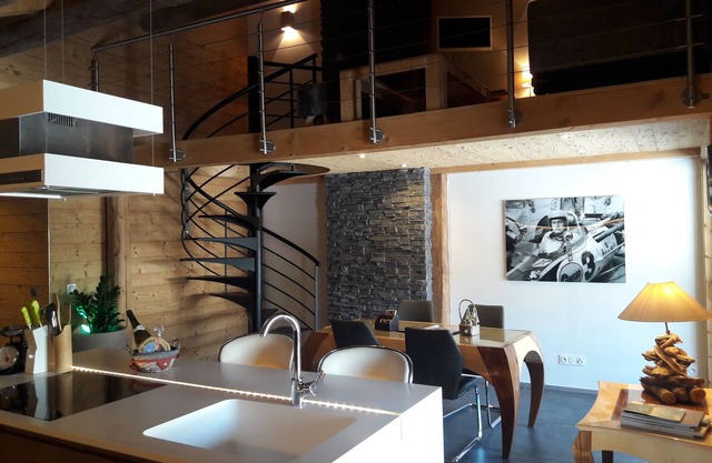 Magnifique appartement dans chalet de 1813, très propre, prix réduit
