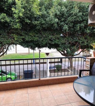 Magnificent ground floor with views - B