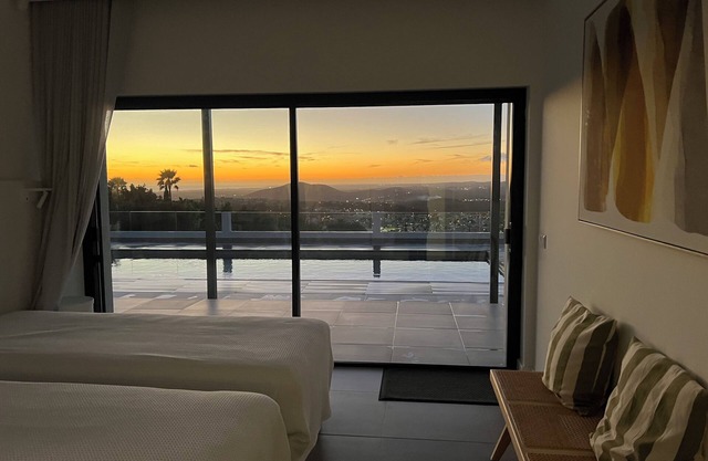 Magnificent vacation home in the Algarve - fully renovated - sea view