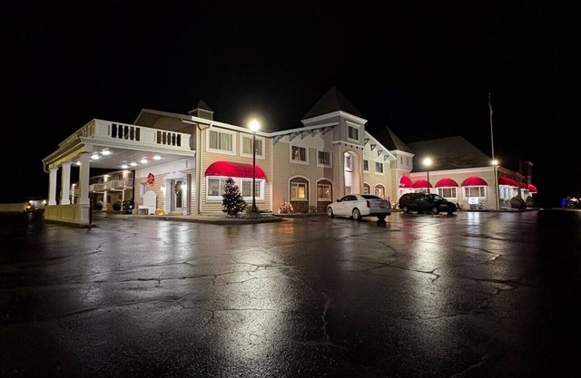 Magnuson Grand Pioneer Inn and Suites