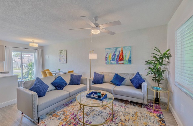 January Availability No Cleaning Fee Dunedin CSWY Free Honeymoon Island Pass