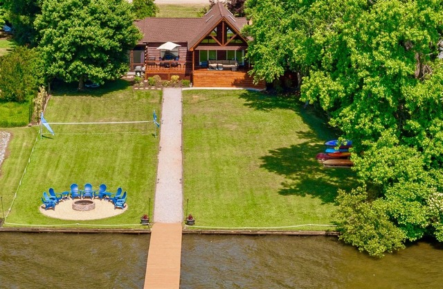 * NOUVEAU * Élégant Hm sur FLAT Lot, Huge Creek avec vue sur le lac principal - Kayak, SUP et plus!