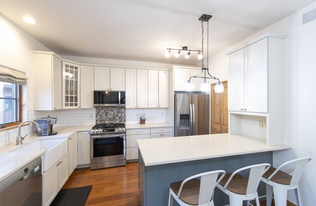 Main Street Carbondale Townhome. Super Convenient.