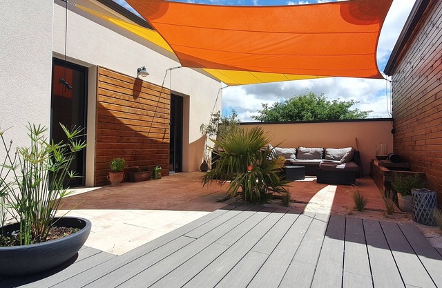 MAISON 6 personnes avec piscine d'intérieur proche de la mer