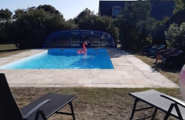 Grande gîte Maison à la mer en Bretagne avec piscine couverte et chauffée