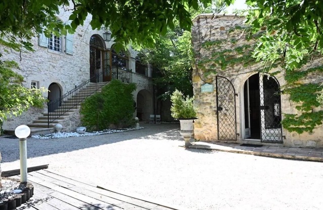 Maison de Famille 17ème Siècle à 30min D'uzes