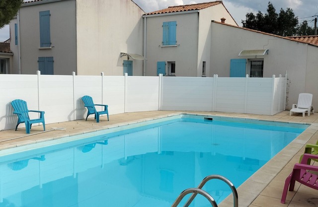 Maison de Vacances sur L'ile D'oléron Avec Piscine
