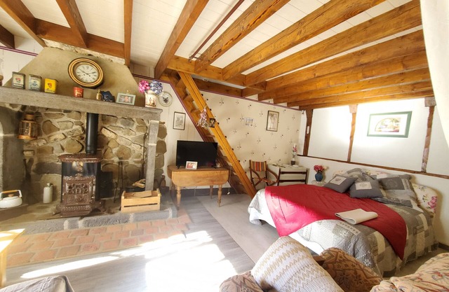 Maison de village en pierres