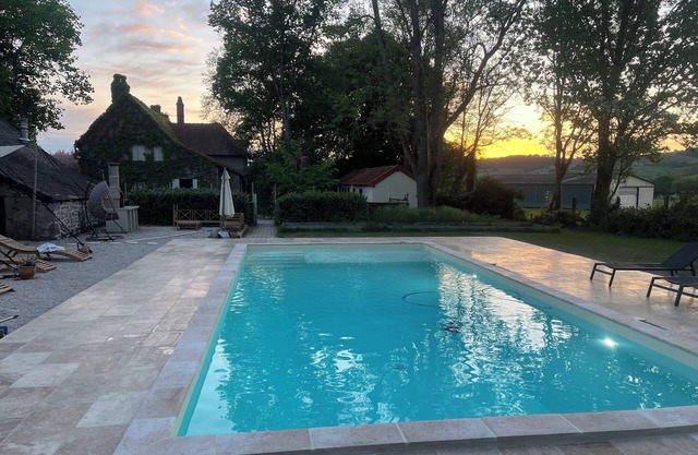 Maison & Pool in the Bourgogne