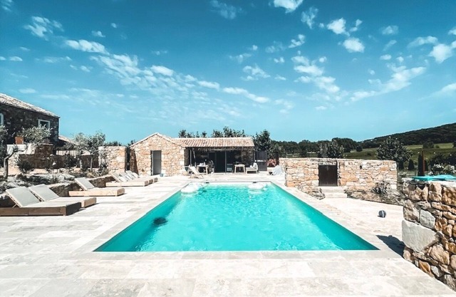 Gîte “La belle époque” dans un domaine à Uzès