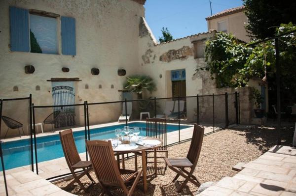 Maison Pelissier - Chambres d’hôtes avec piscine