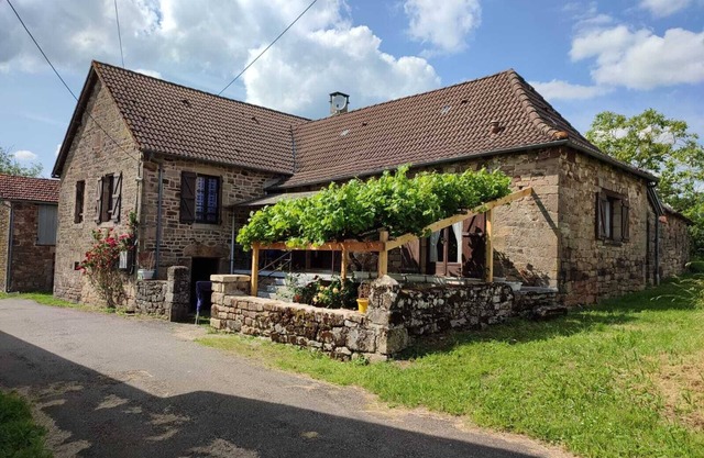 Maison traditionnelle , panorama et tranquillité