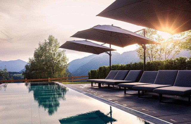 Appartement de vacances chic avec piscine