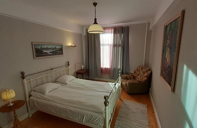 Majakovski Family Suite