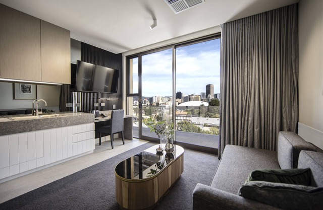 Majestic M Suites