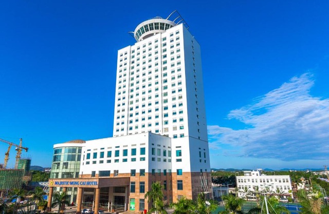 Majestic Mong Cai Hotel