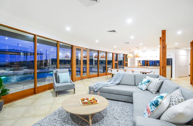 Makai Luxury Lodge - Vacances dans le luxe isolé avec vues panoramiques sur la côte