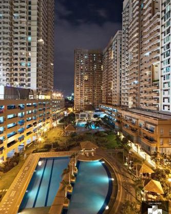 Makati CBD Resort 2 bedroom