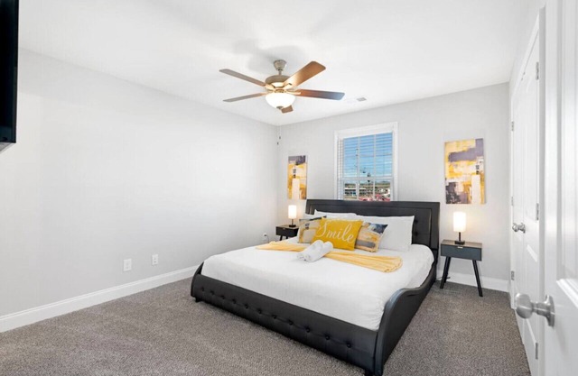 Make Lemonade in luxury w/ king bed & free parking