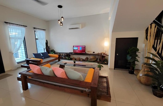 Malacca City Center Town House by 360HOME