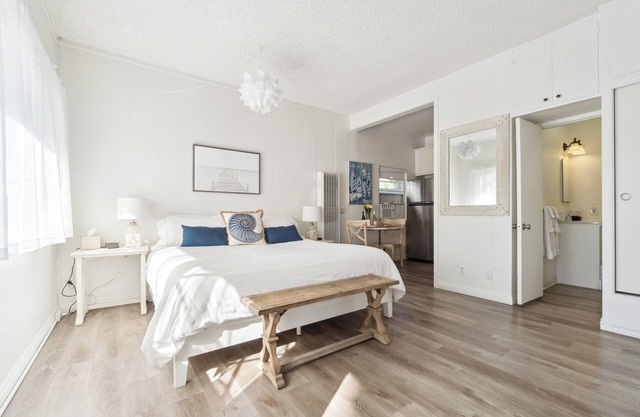 Malibu Carbon Beach Suite Nine