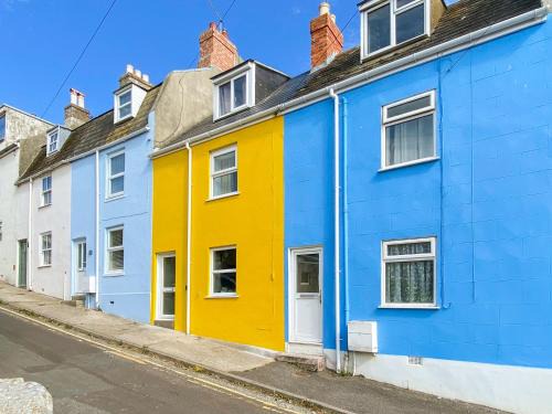 Mallams Art House
