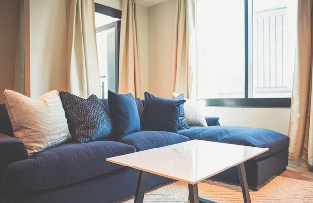 Malmaison Apt 10 · Stunning lux 1bed apt | balcony | city views