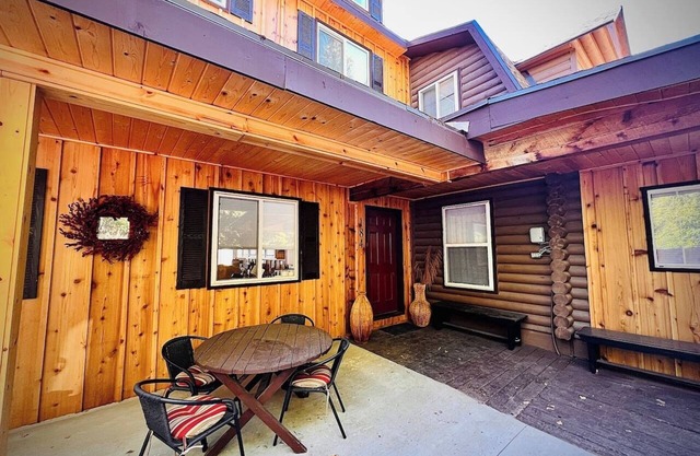 Mama Bear Cabin Sleeps 40 Walk 2 Lake Boat Parking
