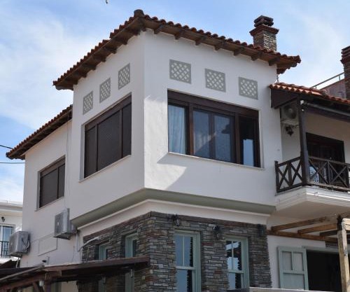 Mamadinas House AlliMpanta