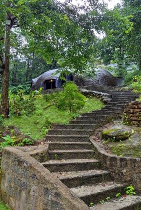 Mamalakandam Rock Cave at Diya Homestay