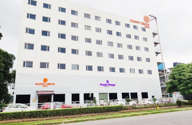 Mango Grove Hotel