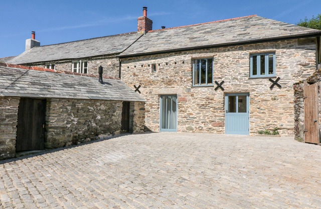 Grange du manoir, CAMELFORD