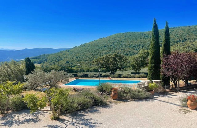 Manor house - Pool and spectacular panorama