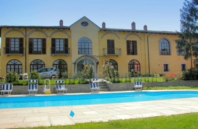 Maison de maître moderne à Nizza Monferrato