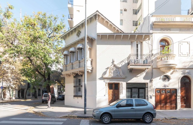 Fliphaus + Mansion Paz A 10 pax Deluxe House Belgrano