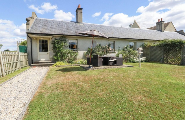 Maple Cottage, BUCKLAND NEWTON