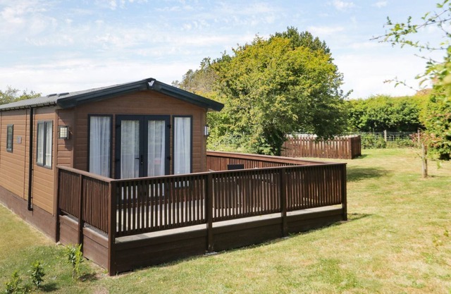 Maple Lodge, RUNSWICK BAY