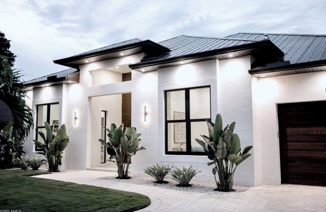 Maple Shore Homes Welcomes you to Modern Oasis Naples Park!