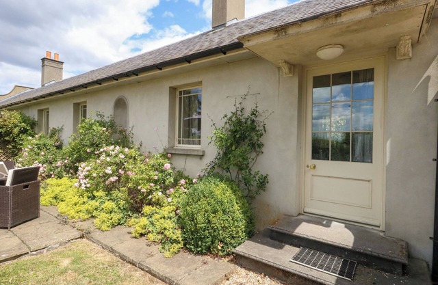 Mappowder Cottage, BUCKLAND NEWTON