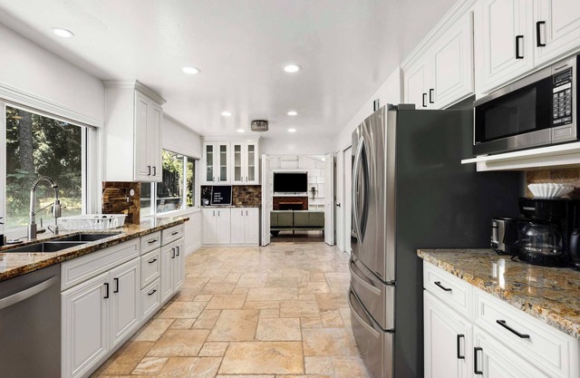 @ Marbella Lane - Stylish & Trendy Designer Home