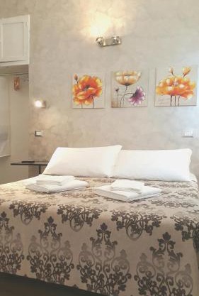 Marcelina vaticans rooms