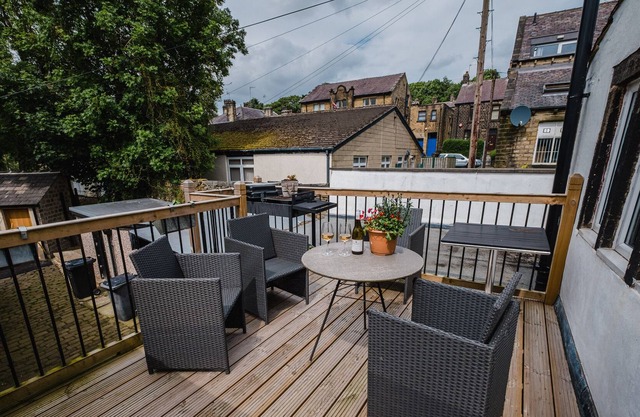 MARCH HAIGH, pet friendly in Marsden