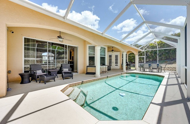 Marco Island Home w/ Private Pool: 3 Mi Beach!