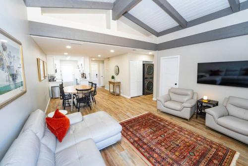 Marcs Red Rock Retreat 2 Primary Suites 2 Bath