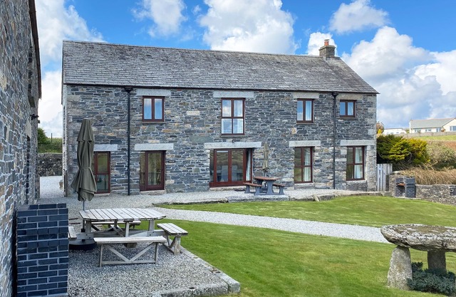 MARHAYES, animaux acceptés, avec piscine à Camelford, Ref 959870