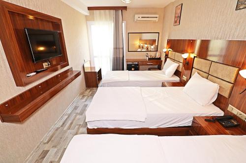 MARİNA HOTEL