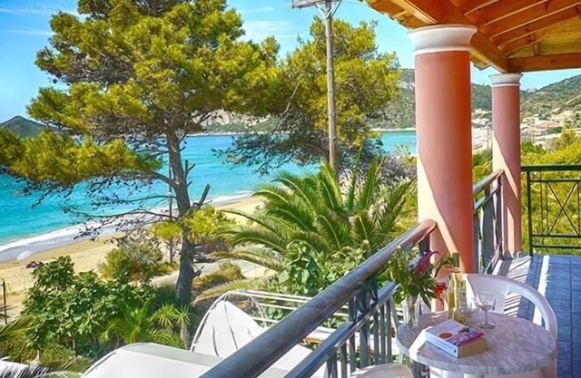Maria's apartment 1 - right on the beach with sea views in the beautiful bay of Agios Georgios Pago